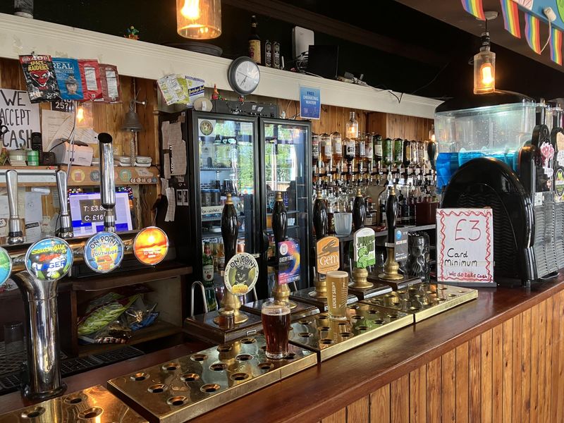 (Pub, Bar). Published on 04-06-2026 