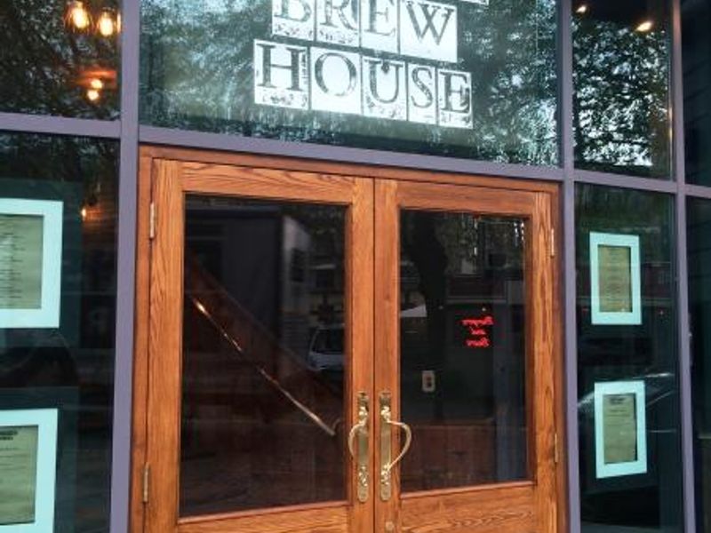 (Pub, External, Sign). Published on 11-05-2016