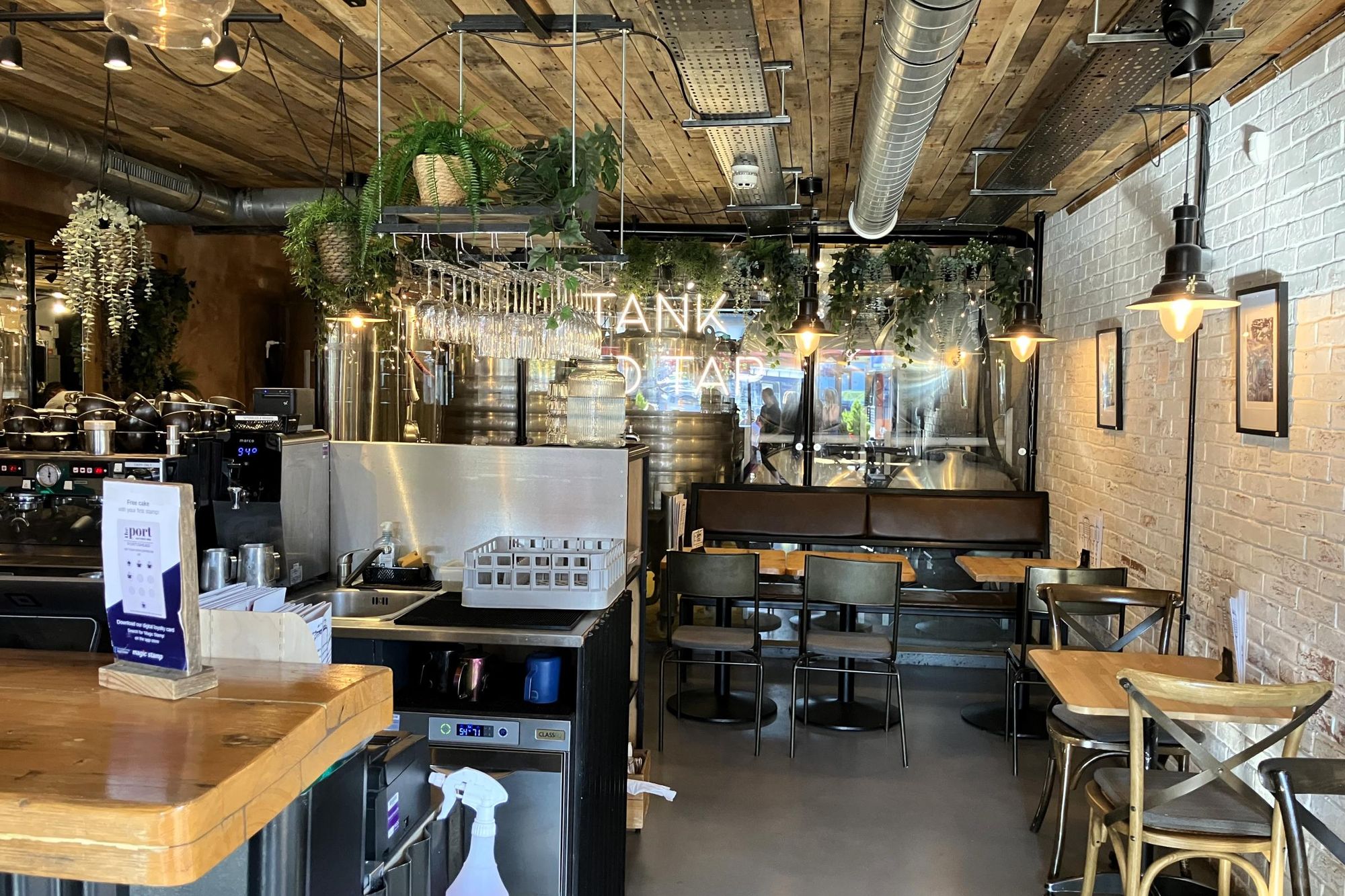 June 2025. (Bar, Key). Published on 02-07-2025