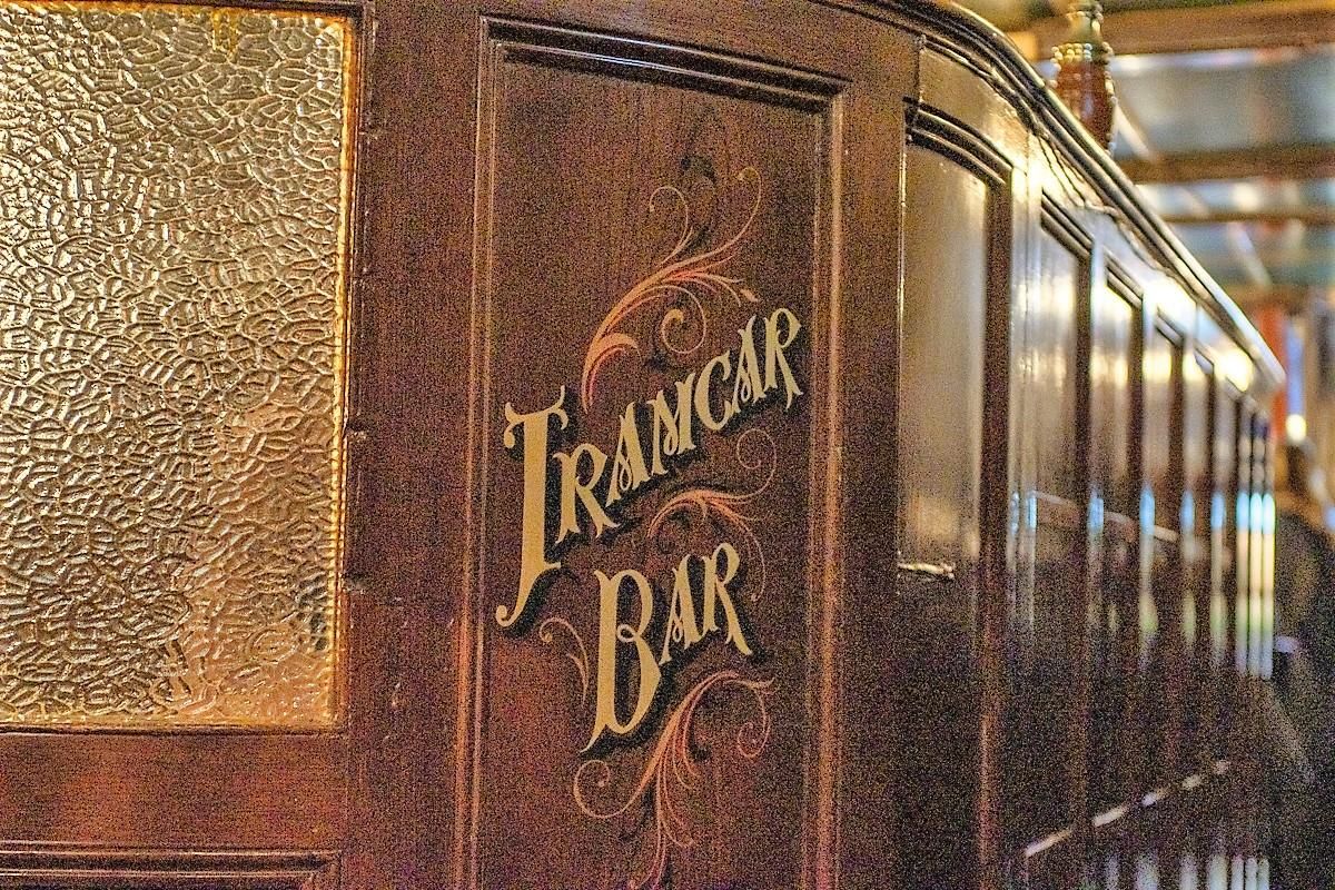 December 2022. (Bar). Published on 06-12-2022