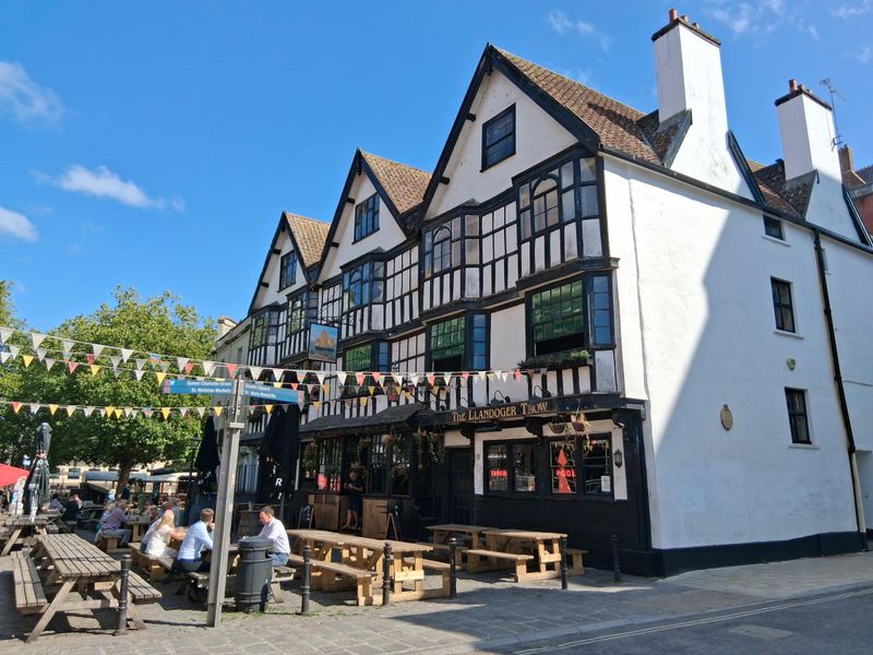 (Pub, External, Garden, Key). Published on 20-08-2026