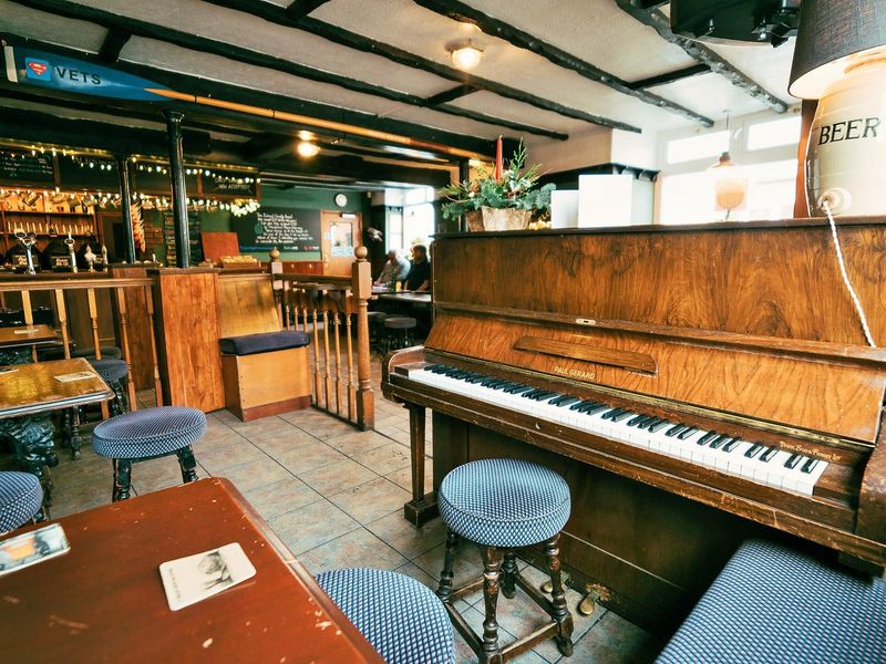 January 2019. (Bar). Published on 27-01-2019