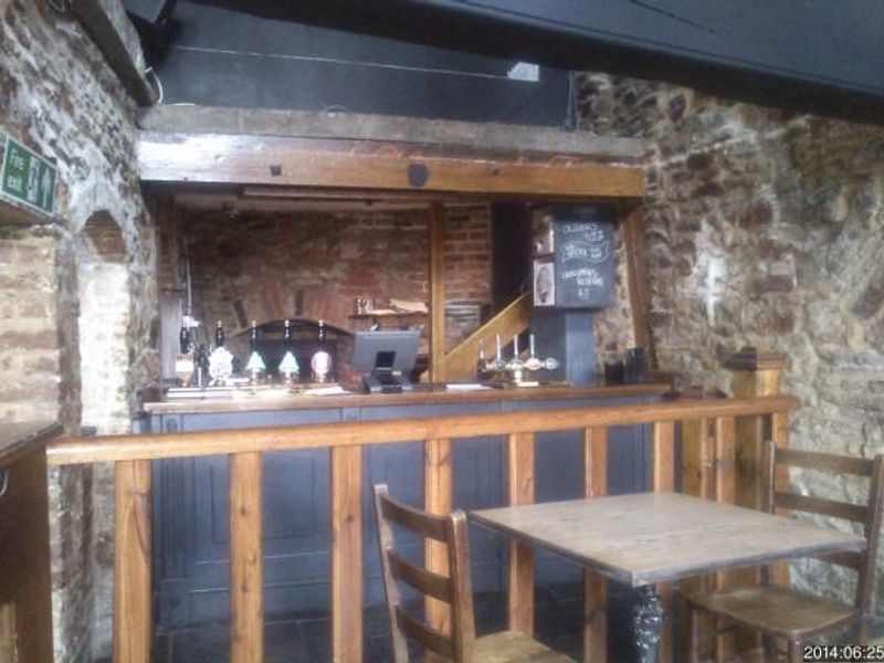 (Bar). Published on 26-06-2014