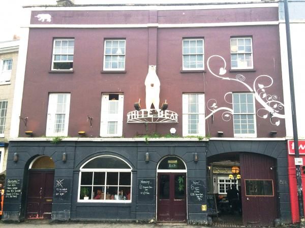 May 2016. (Pub, External, Sign, Key). Published on 13-05-2016