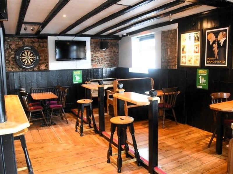 August 2020. (Pub, Bar). Published on 16-05-2024