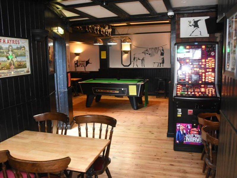 August 2020. (Pub, Bar). Published on 16-05-2024