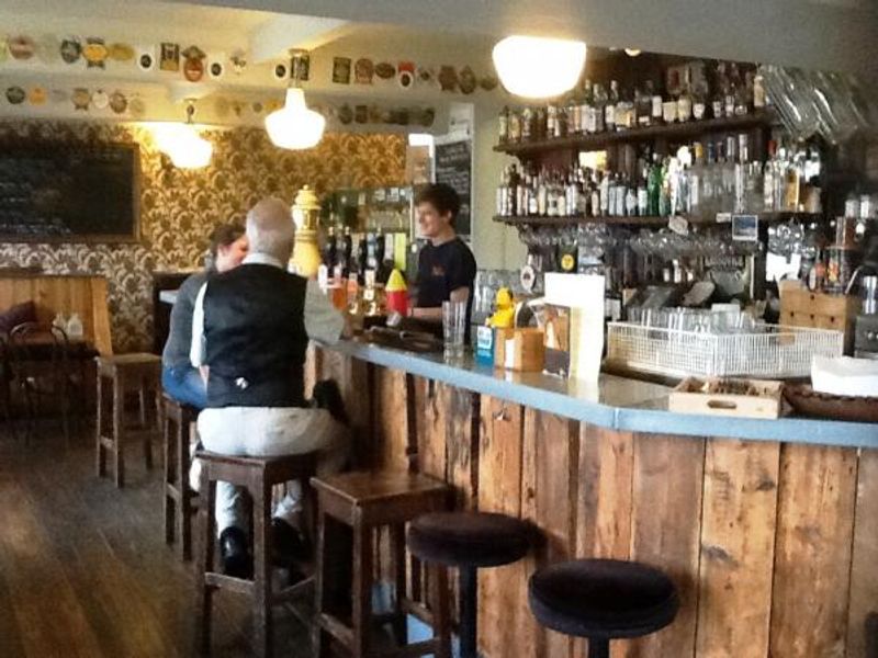 Uploaded Oct 2013. (Bar). Published on 04-10-2013