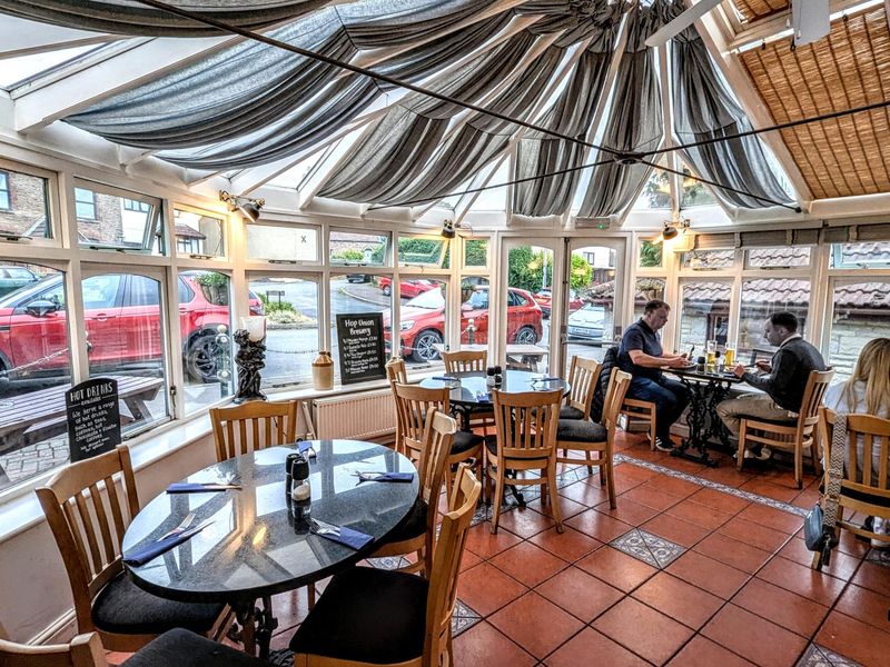 June 2025. (Restaurant). Published on 06-06-2025 