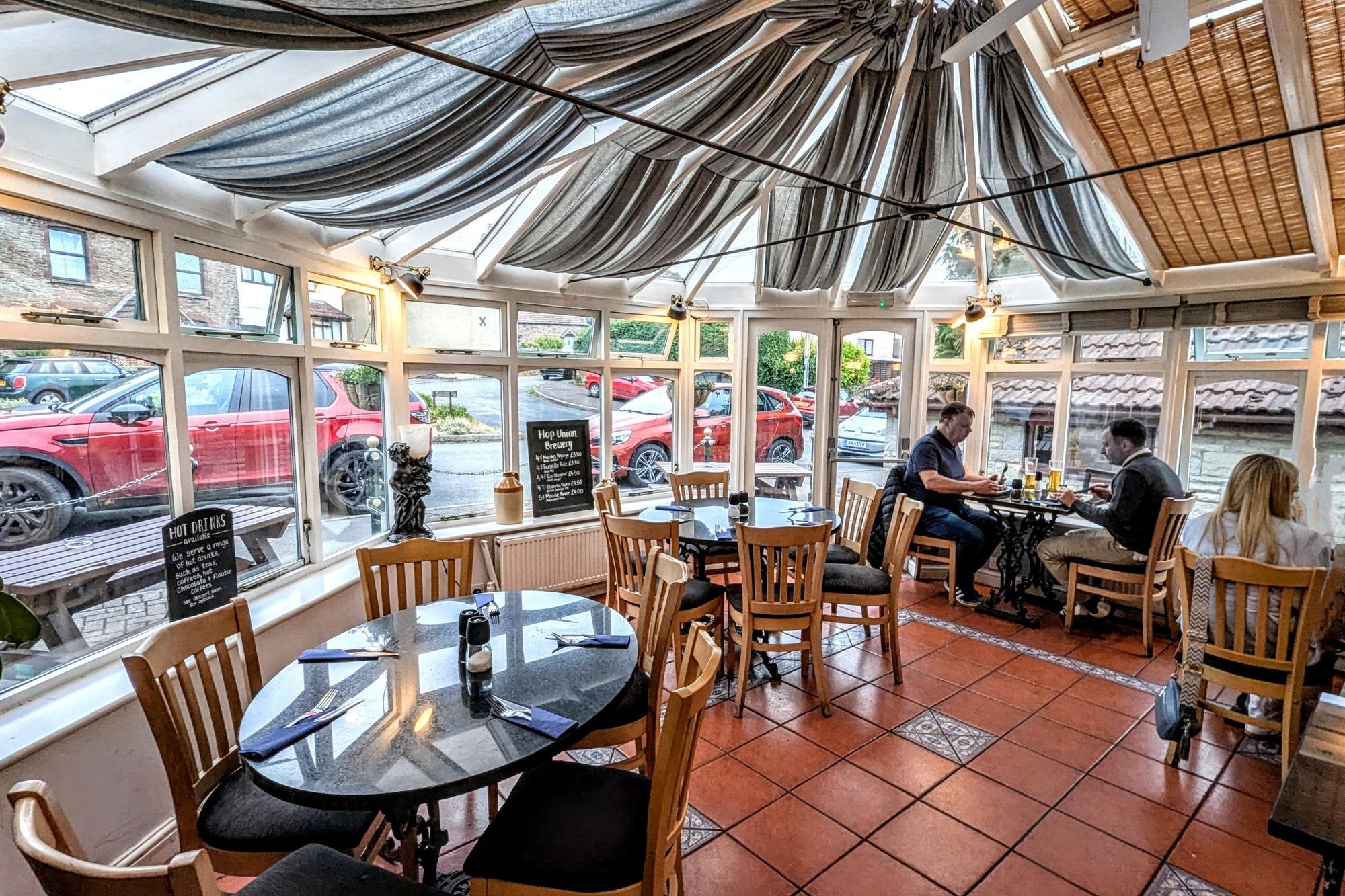 June 2025. (Restaurant). Published on 06-06-2025