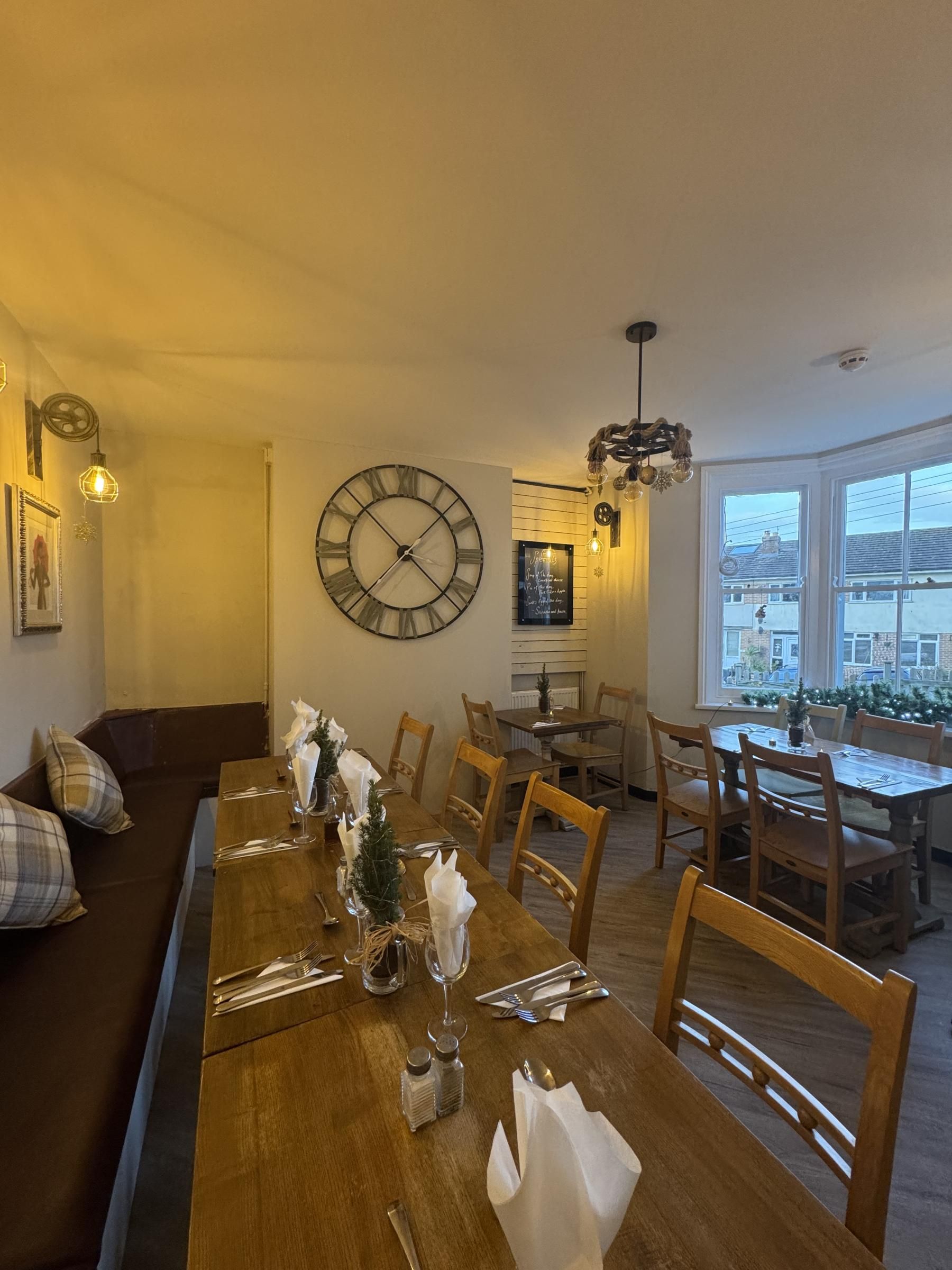 (Restaurant). Published on 07-02-2026