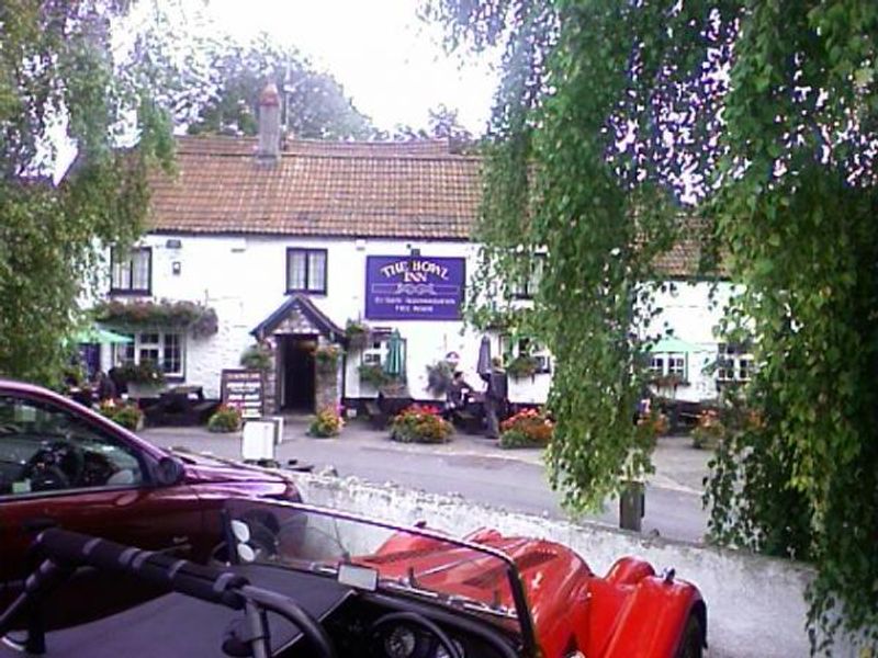 Bowl, Almondsbury. (Pub). Published on 10-01-2014 