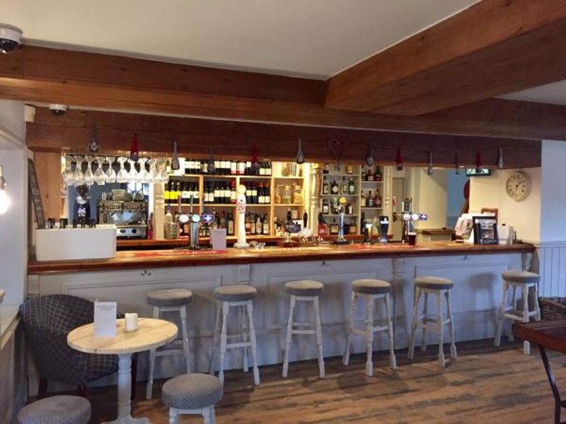 Stephen Edmonds 2015. (Bar). Published on 20-12-2015