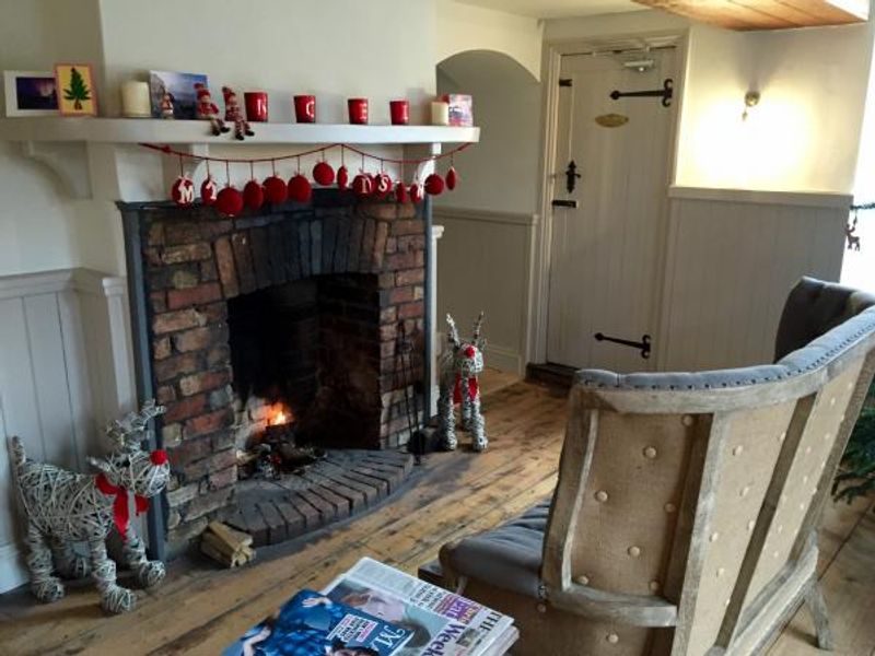 Stephen Edmonds 2015. (Bar). Published on 20-12-2015