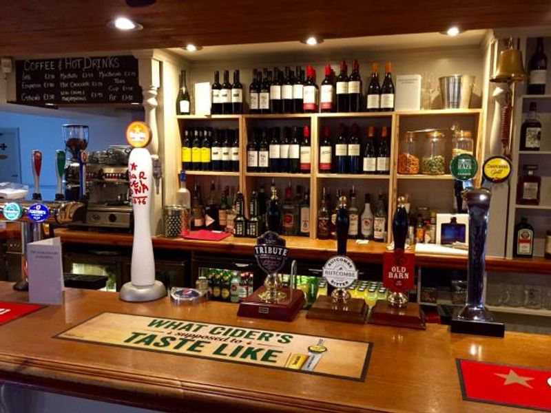 Stephen Edmonds 2015. (Bar). Published on 20-12-2015
