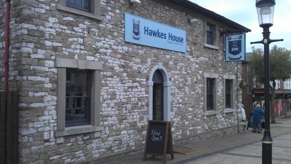 Hawkes House Thornbury. (Pub, External). Published on 02-11-2013