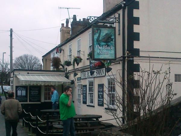 Uploaded Jan 2013. (Pub, External, Sign). Published on 10-01-2013