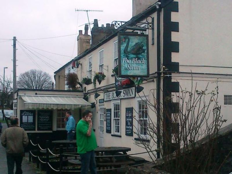 Uploaded Jan 2013. (Pub, External, Sign). Published on 10-01-2013