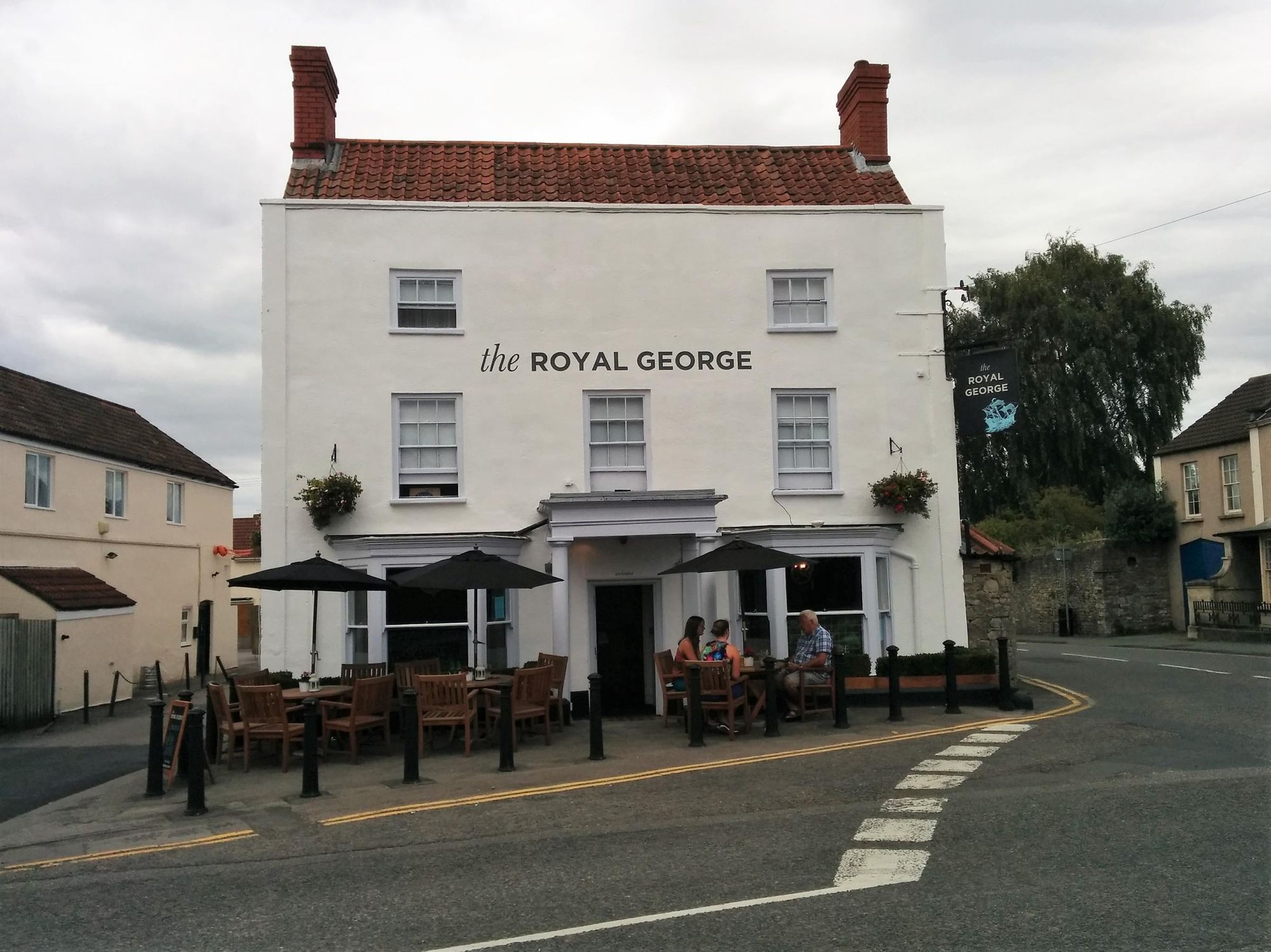 (Pub, Sign). Published on 01-10-2016