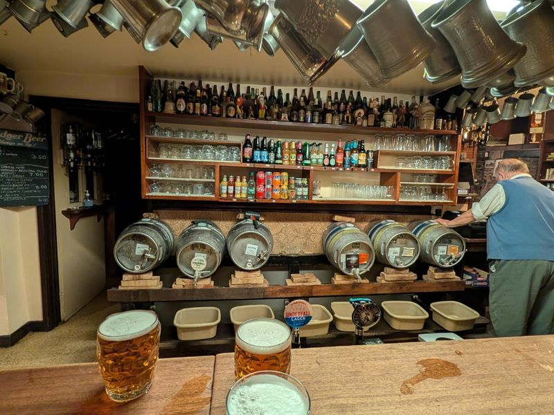 (Bar). Published on 05-10-2026