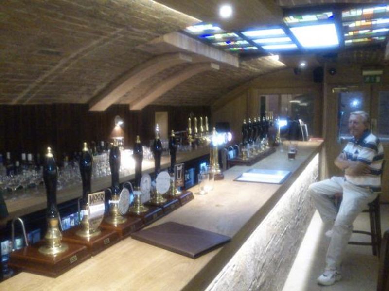 (Bar). Published on 25-07-2013