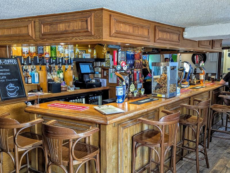 May 2025. (Bar). Published on 04-06-2025 