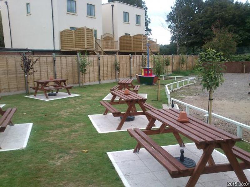 (Garden). Published on 02-08-2015