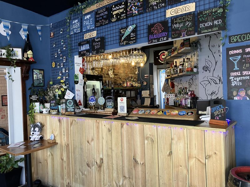 (Bar). Published on 04-06-2026 