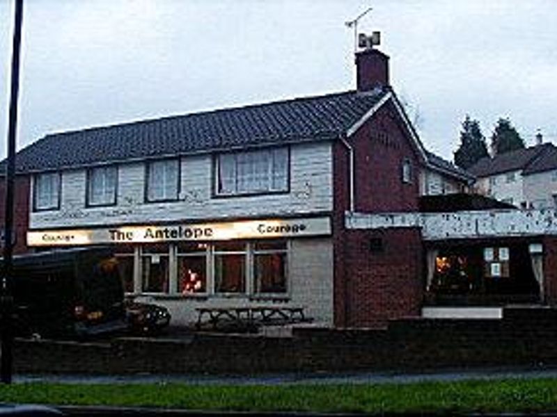 Pictured in February 2002. (Pub, External). Published on 28-12-2013