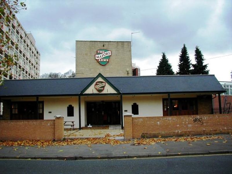 Pictured in November 2003. (Pub, External, Key). Published on 03-01-2014