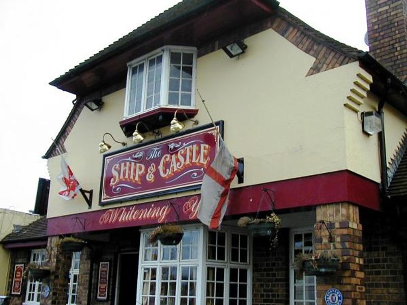 Pictured in January 2004. (Pub, External, Key). Published on 03-01-2014