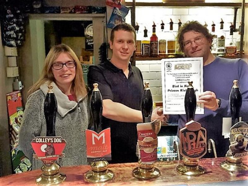 (Bar, Publican, Award). Published on 30-10-2015 