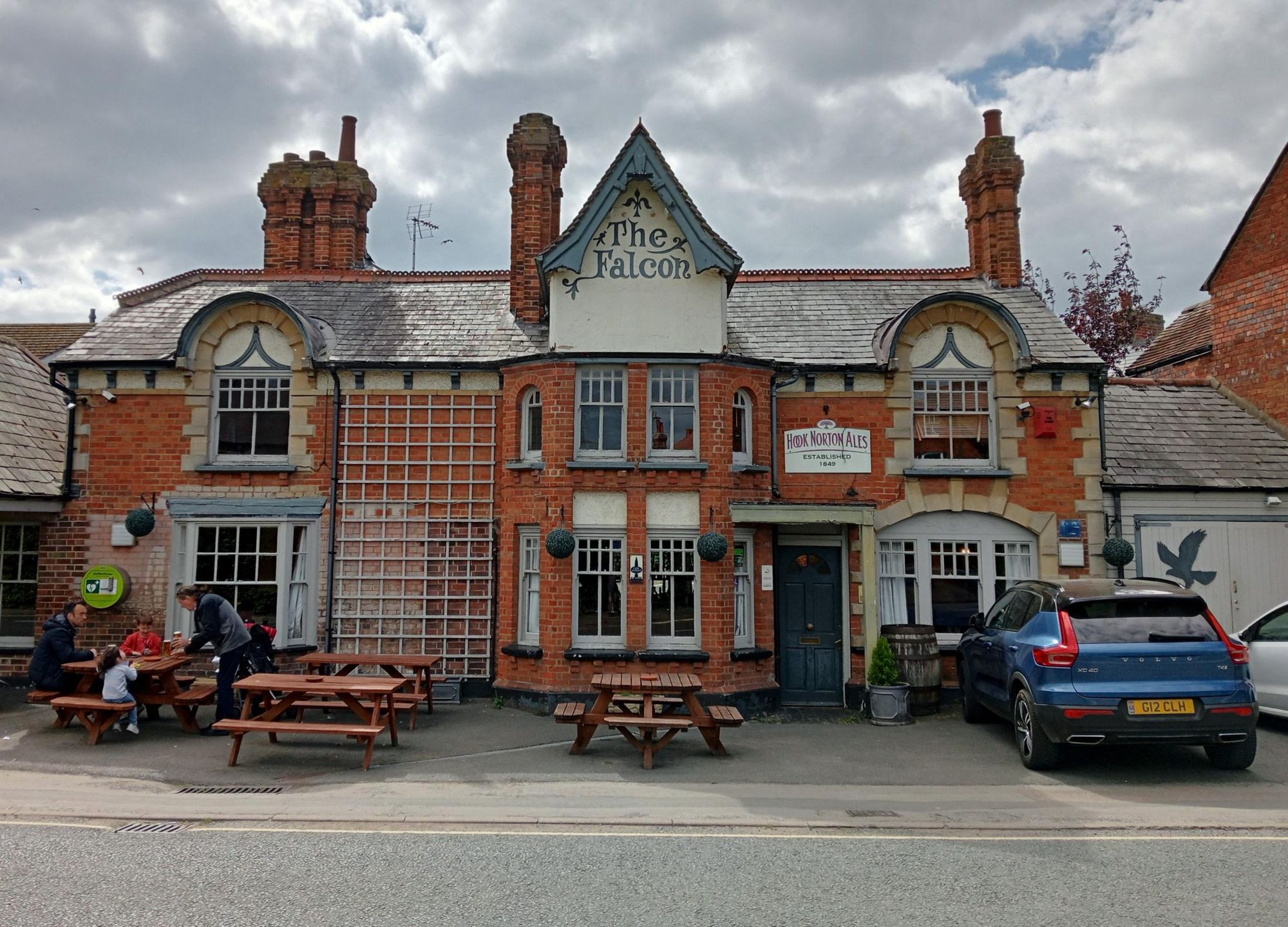 (Pub, External, Key). Published on 29-05-2025