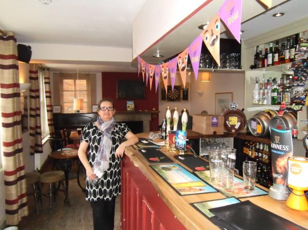 (Bar, Publican). Published on 22-10-2015