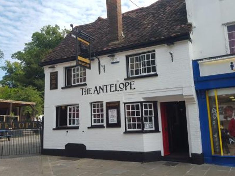 Refurbished. (Pub, External). Published on 01-09-2015