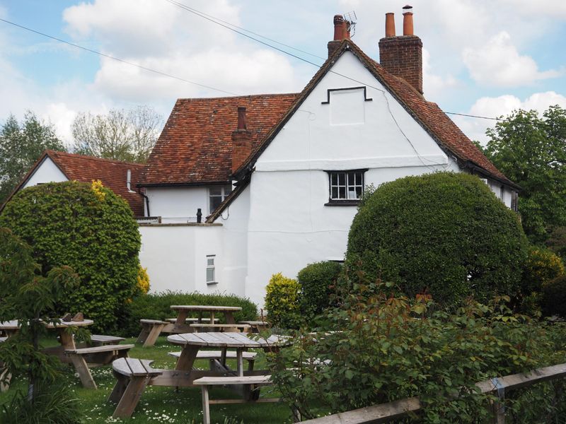 (Pub, External, Key). Published on 04-05-2024