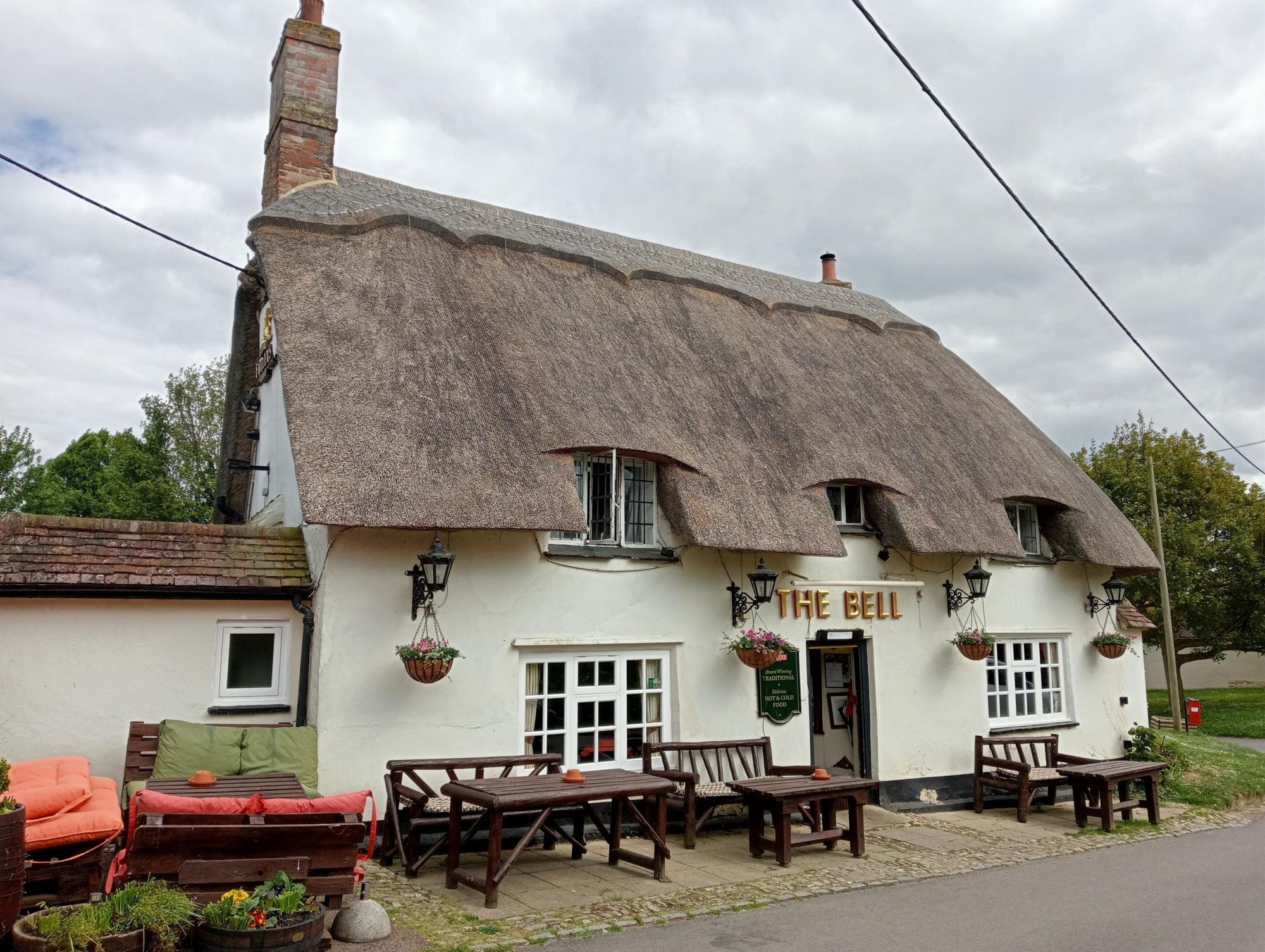 (Pub, External, Key). Published on 29-05-2025