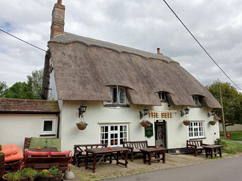(Pub, External, Key). Published on 29-05-2025