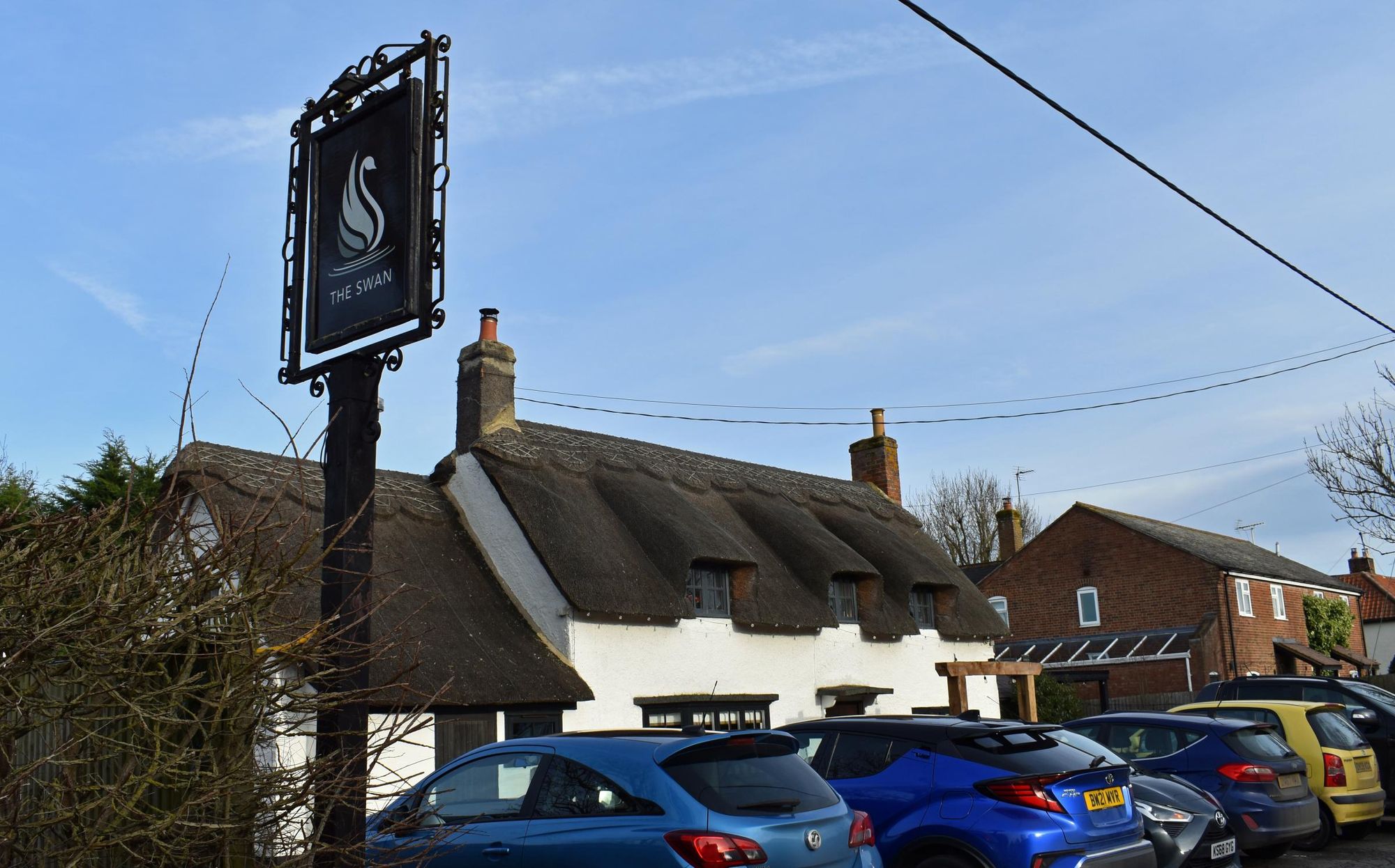 (Pub, External, Key). Published on 04-02-2025