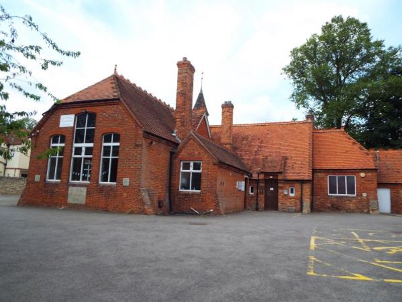 View of the old school that is now the Community Social Club.. (External). Published on 11-07-2015 