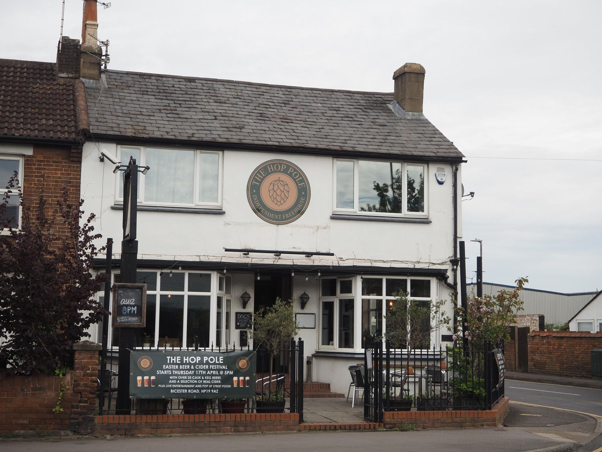 (Pub, External, Key). Published on 19-04-2025