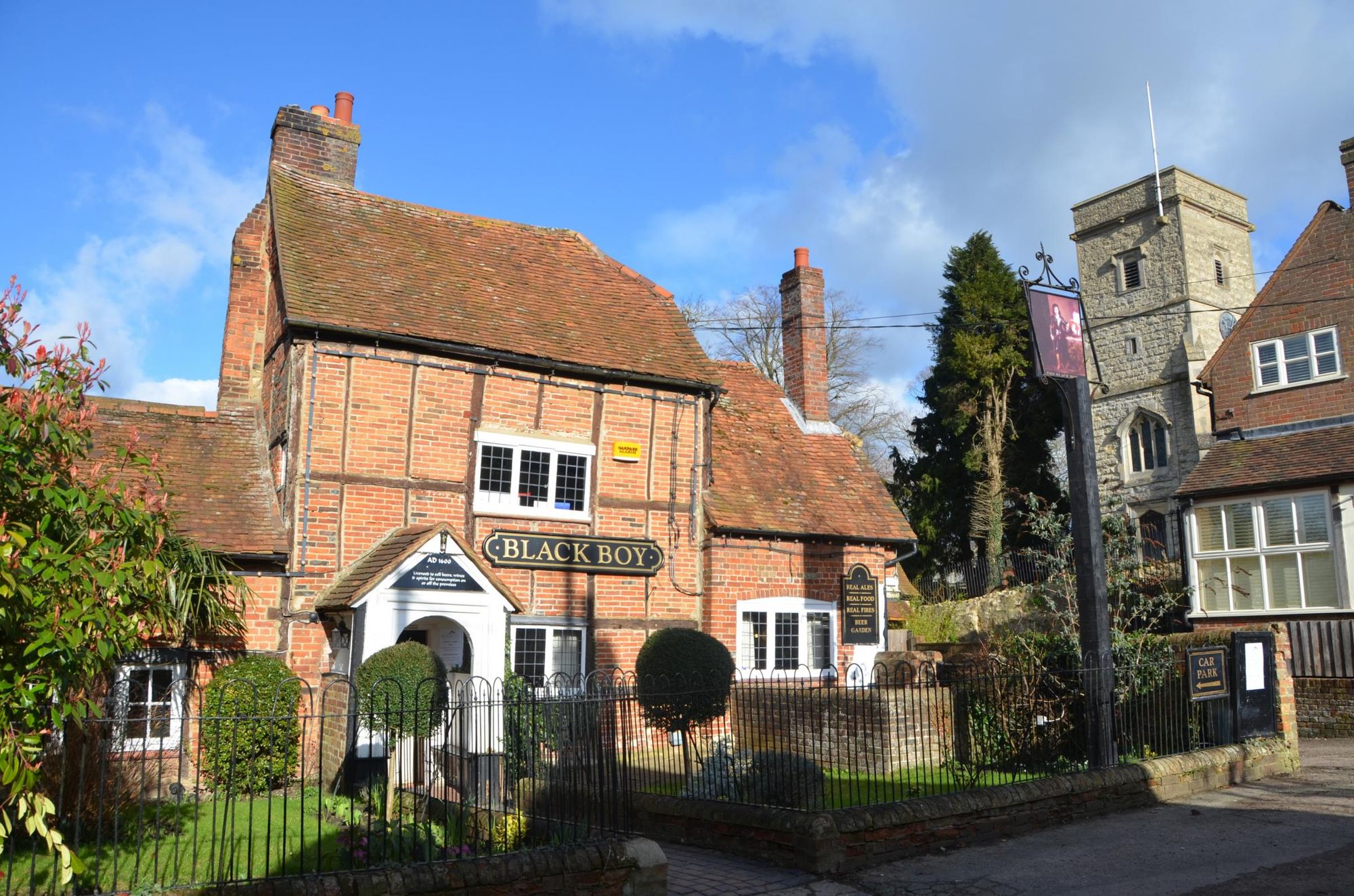 Front of pub. (Pub, External). Published on 17-08-2017