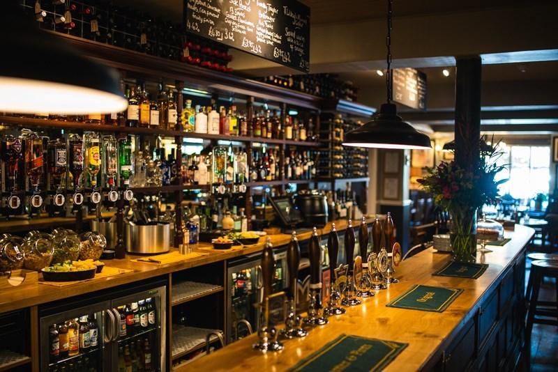 (Pub, Bar). Published on 21-08-2019