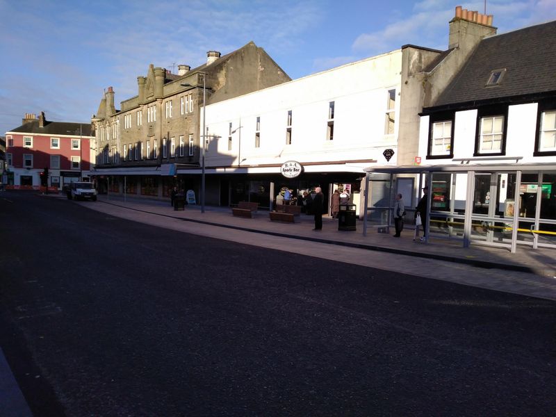 R&A Sports Bar, Irvine. (Pub, External). Published on 03-12-2019