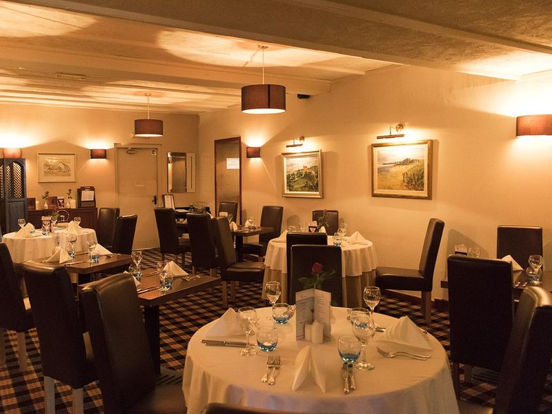 (Restaurant). Published on 14-02-2017