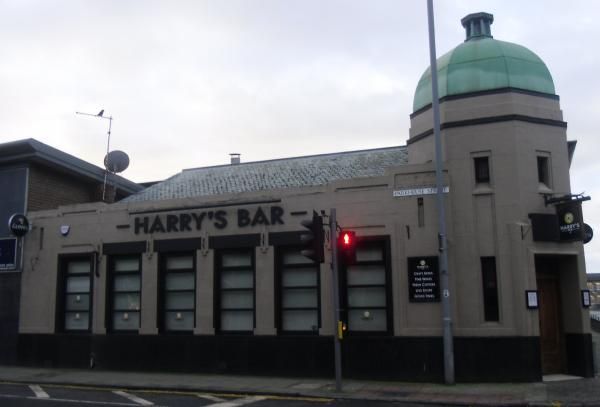 Harry's Bar, Ayr. (Pub, External, Key). Published on 02-02-2015