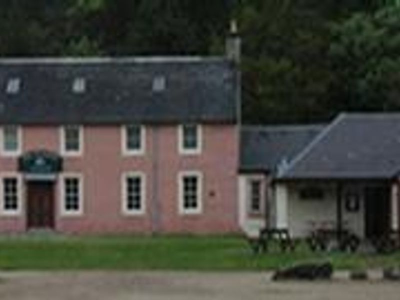 Wine Port, Brodick. (Pub, External). Published on 16-04-2013