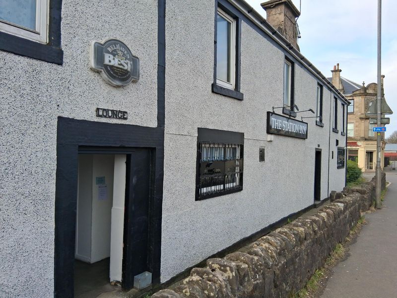 Station Inn, Glengarnock (Photo: Alastair McMillan 31/03/2025). (Pub, External, Key). Published on 30-09-2025