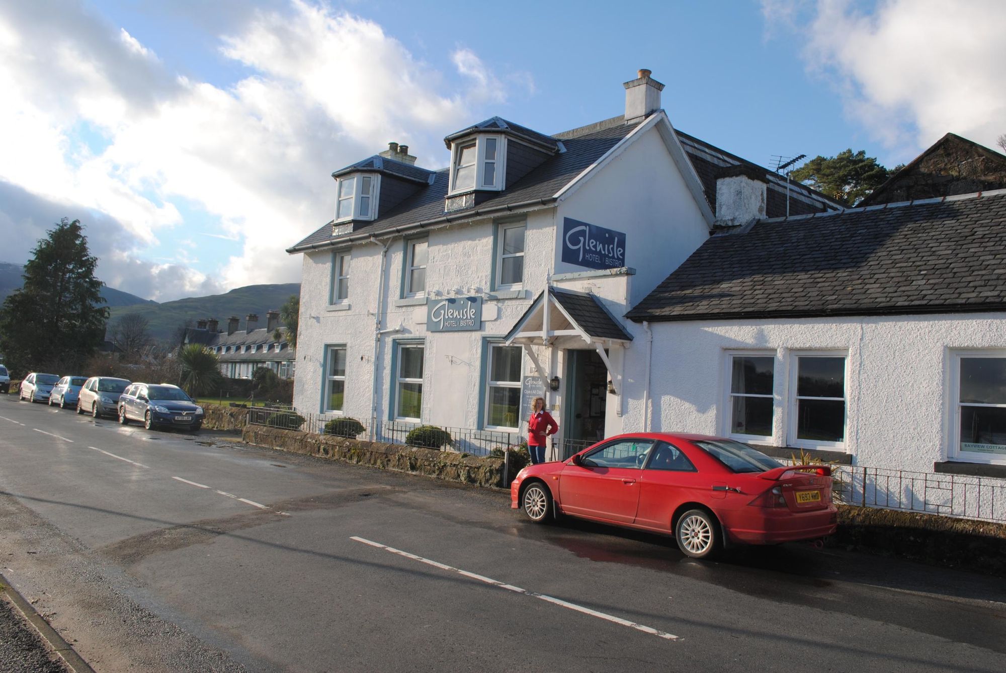 Glenisle Hotel, Lamlash. (Pub, External). Published on 06-02-2017
