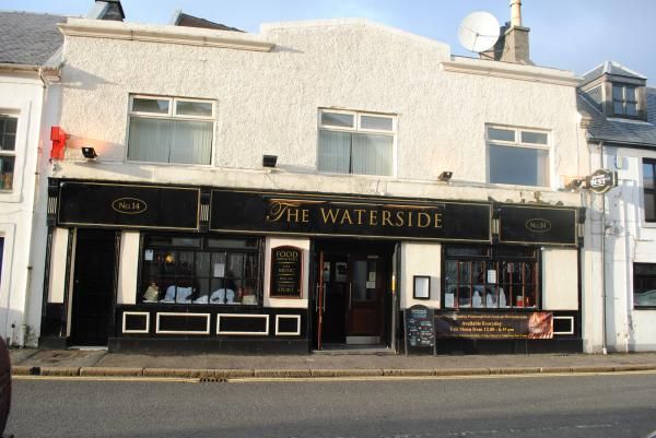 Waterside, Largs. (Pub, External, Key). Published on 24-02-2014
