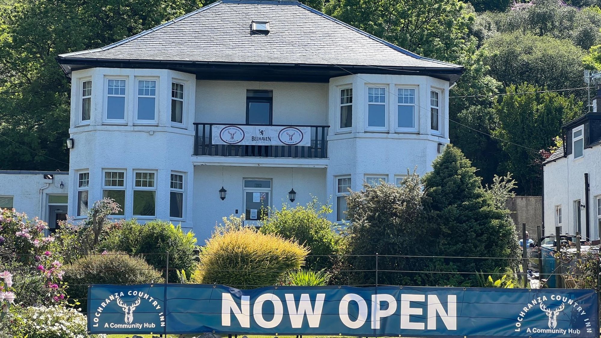 Lochranza Country Inn. (Pub, External). Published on 13-07-2023